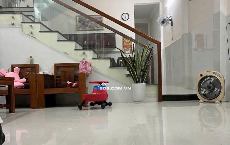 Bán nhà 2 tầng K202 Hoàng Văn Thái - DT:103m2